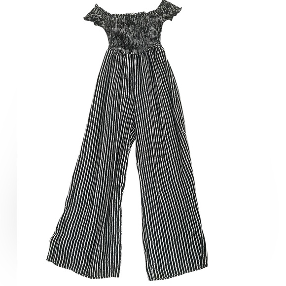 J for Justify Pants - Women's J for Justify Black & White Striped Off-Shoulder Jumpsuit L